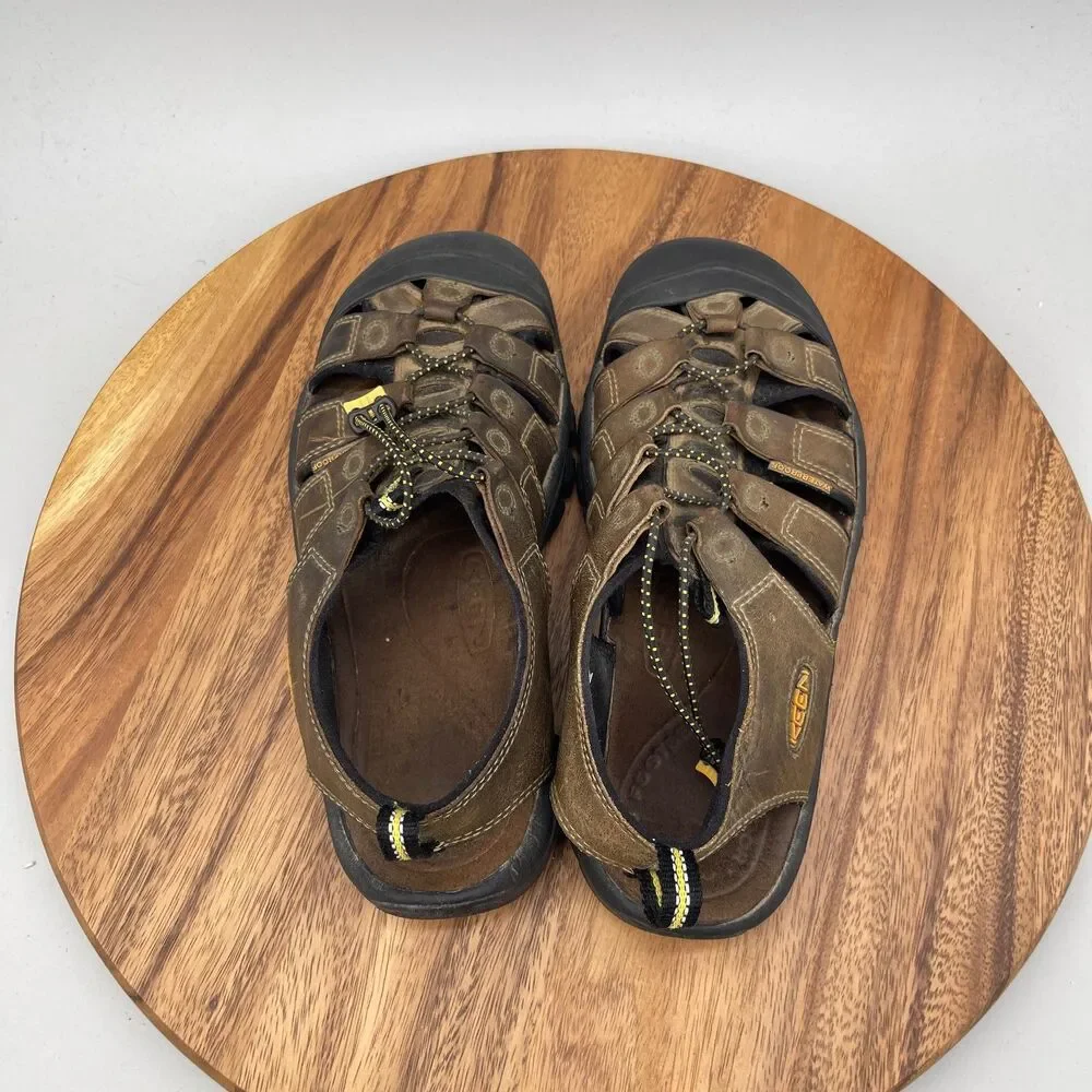 Keen Newport Sandals Mens Size 9.5 Brown Leather Outdoor Trail Hiking Outdoor